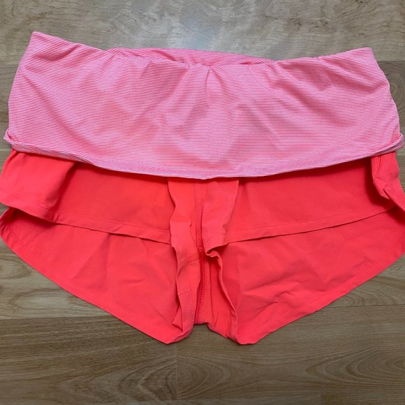 NWOT Lululemon Lightweight shorts